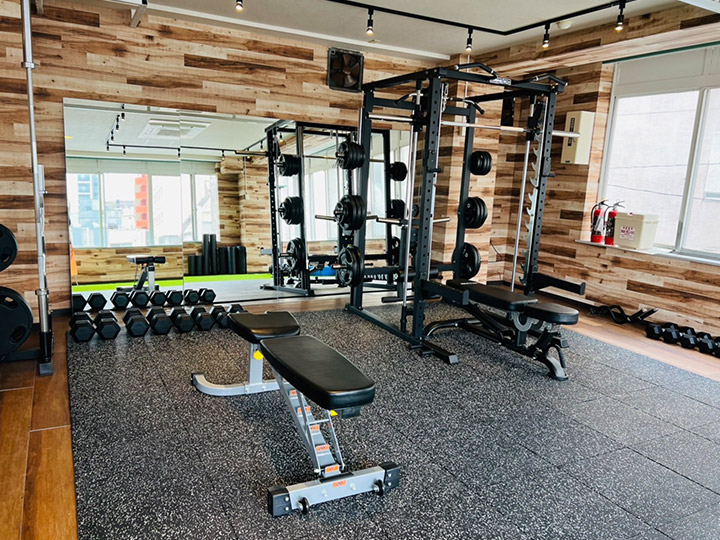 GOODLIFE GYM 千葉中央店の写真 2