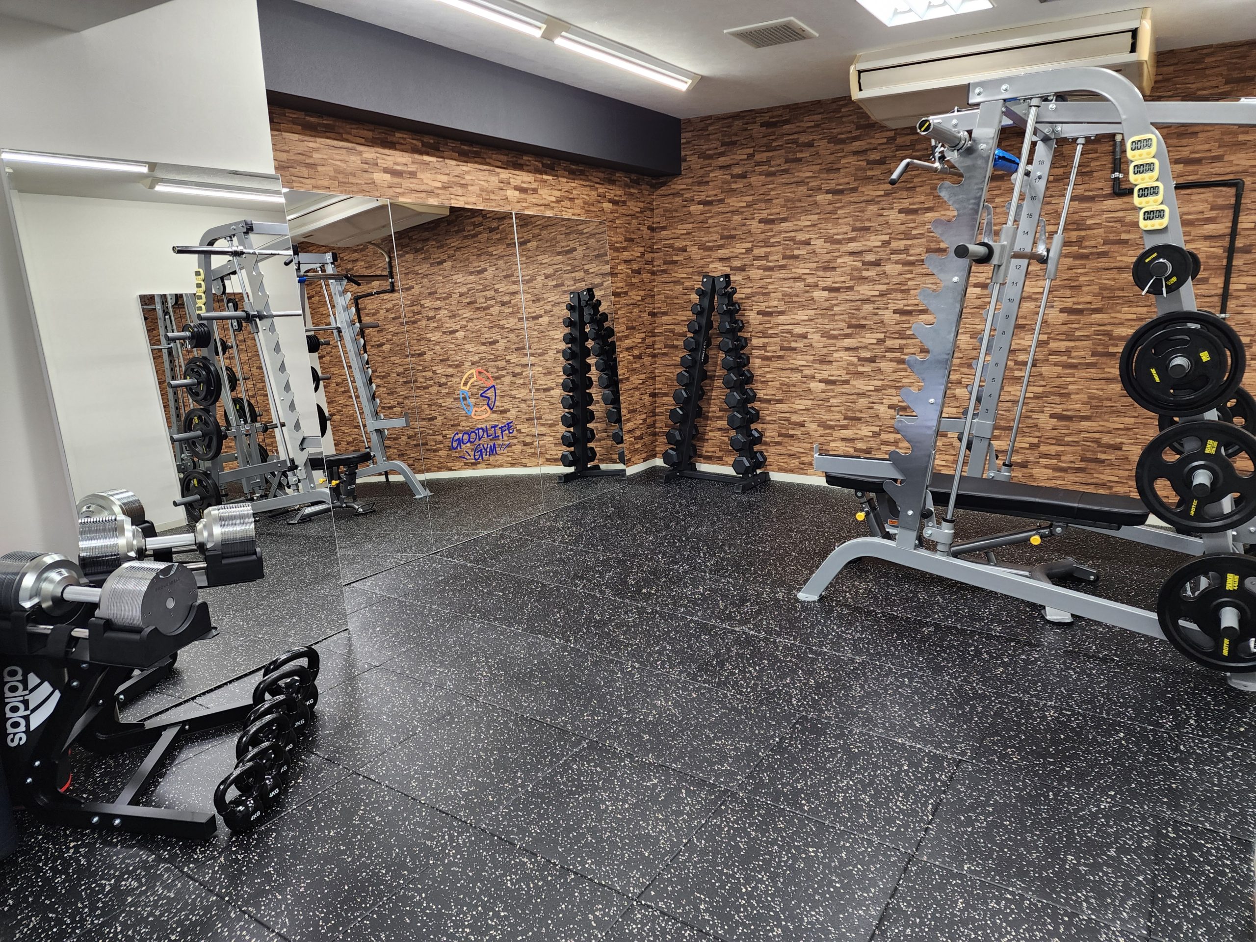 GOODLIFE GYM 日暮里店の写真 1